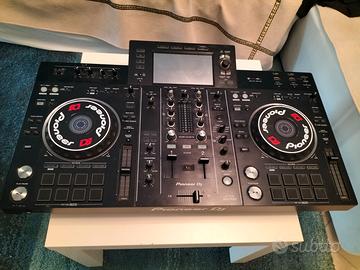 Consolle Pioneer XDJ-RX2+Fly Case