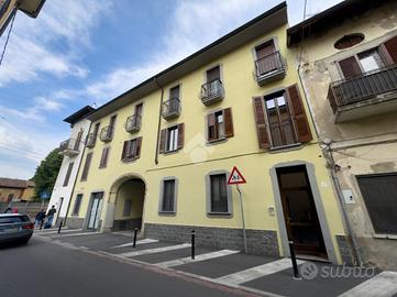 CASA DI CORTE A INZAGO