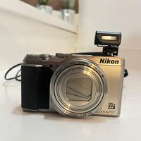 Nikon Coolpix A900