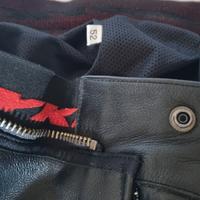 pantaloni in pelle spike