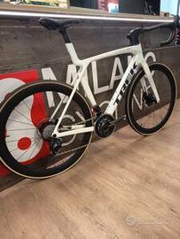 TREK - MADONE SLR 7 GEN 8 AXS