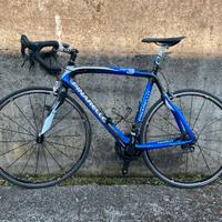 Bici da corsa pinarello