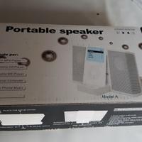 DOCKING STATION x DISPOSITIVI MP3-PORTABLE SPEAKER
