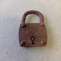 Antico lucchetto