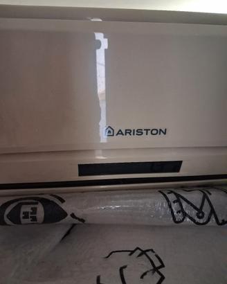 Condizionatore Ariston 9000btu