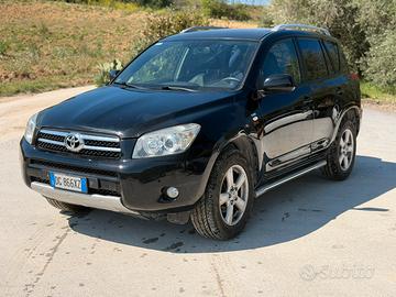 Toyota rav4 anno 2008