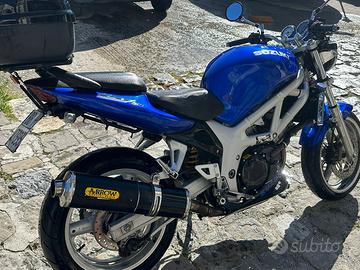 Moto  Suzuki 650 Sv