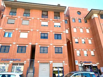 PISANA - Locale commerciale