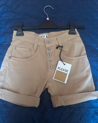 Shorts Please Beige Nuovi con Cartellino Donna