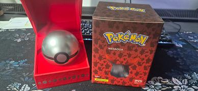 Medaglia Pokemon Pokeball in argento IPZS