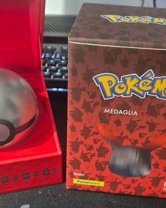 Medaglia Pokemon Pokeball in argento IPZS