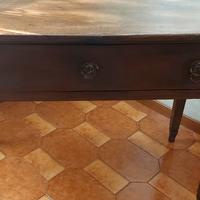 Tavolino scrittoio antico