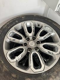 CERCHI E GOMME ORIGINALI RAM 1500