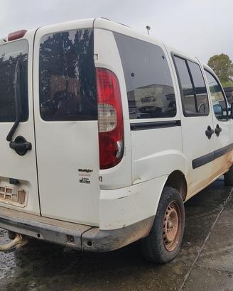 FIAT DOBLO 119, 223 1.9 JTD 105CV 03-10 ricambi