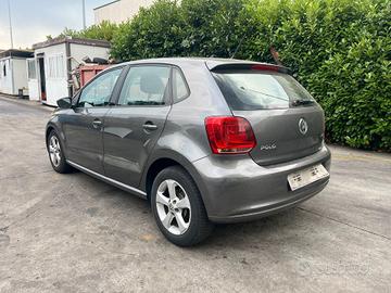 ricambi auto VOLKSWAGEN POLO