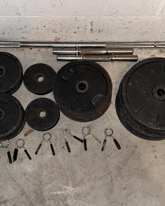 Kit Manubri e Bilanciere 93 kg di Decathlon