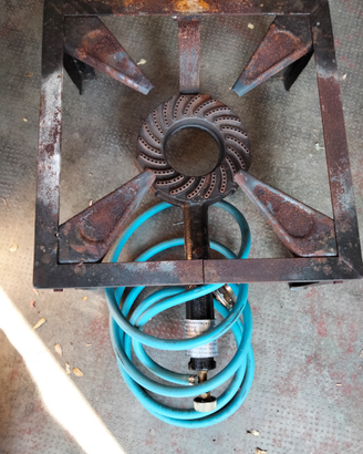 Bruciatore per grosse pentole