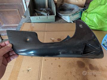 Puntale spoiler carbonio Honda Hornet 600 fino2002