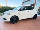 lancia-ypsilon-hybrid-soli-39000-km-da-90-euro-al