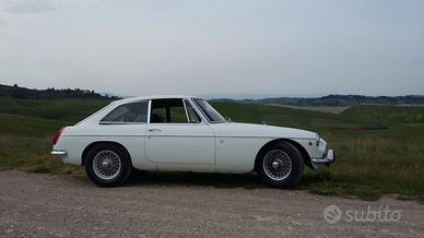 mgb GT anno 1972 con overdrive