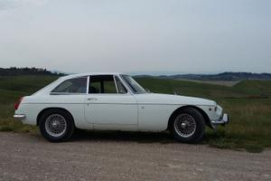 mgb GT anno 1972 con overdrive
