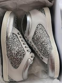 Jimmy choo