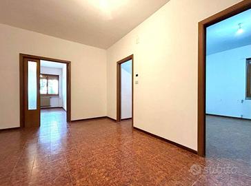 Appartamento di 160 m² con più di 5 locali a Lanci