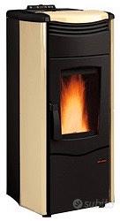 Stufa Pellet Melinda Idro Steel