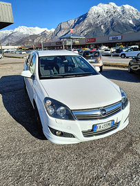 Opel Astra h 2010