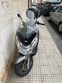 Honda pcx 125