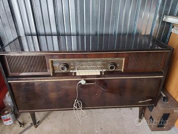 radio mobile grunging anni 70