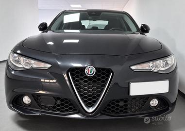 Alfa Romeo Giulia 2.2 Turbodiesel 180 CV AT8 Busin