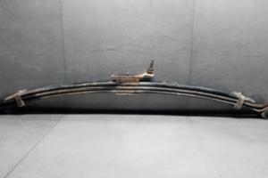 BALESTRE ANTERIORI ISUZU N2R usato