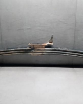 BALESTRE ANTERIORI ISUZU N2R usato