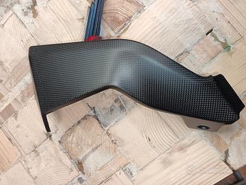 Fianchetto dx scrumbler In carbonio 