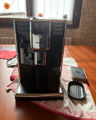 Macchina del caffe Philips Serie 5000