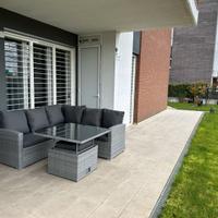 Divano da esterno – 5 posti (+1 Pouf)