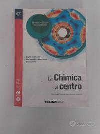 la Chimica al centro