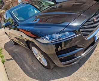 Jaguar f-pace 