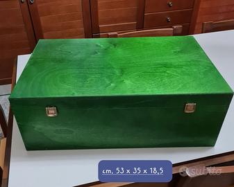 Cassa contenitore in legno verde