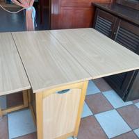 Tavolo Calligaris modello  “Olivia”