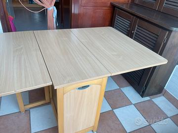 Tavolo Calligaris modello  “Olivia”