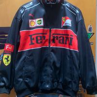Felpa della Ferrari primaverile