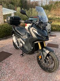 Honda X ADV 750