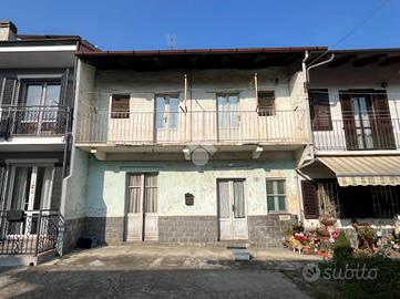 CASA SEMINDIPENDENTE A SAN FRANCESCO AL CAMPO