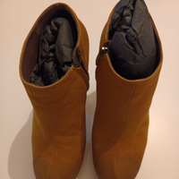 Tronchetti Marc Ellis scamosciati colore senape