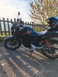 Honda cb 125 f