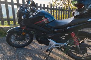 Honda cb 125 f