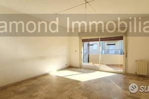 Appartamento 4,5 vani con garage a Giarre centro