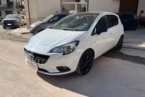 Opel Corsa 1.4 90CV 5 porte Black Edition